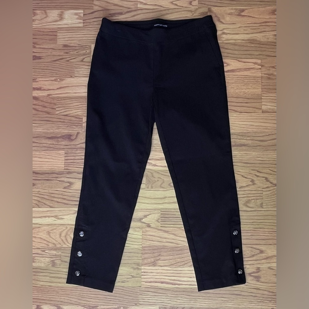 Counterparts Pull-on Panta with ankle button detail